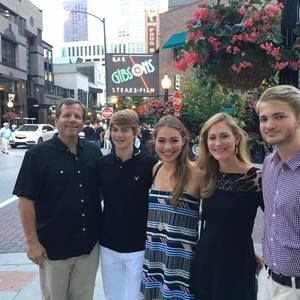 Meet your Posher, Marc